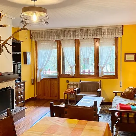 Сasa de vacaciones Casa Fresneda *