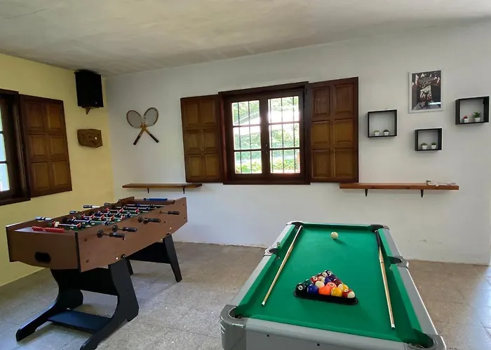 Casa Fresneda Holiday home